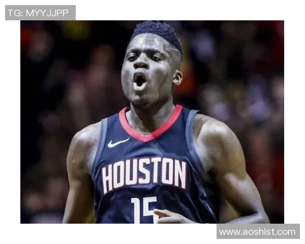 以大前锋为核心构建球队战术体系提升进攻效率与防守稳定性的全新思路