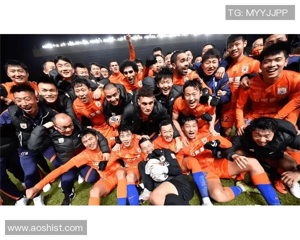 中超联赛蓄势待发 新赛季球队阵容与竞争格局全面解析